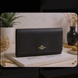 Coach Black Trifold Leather Wallet